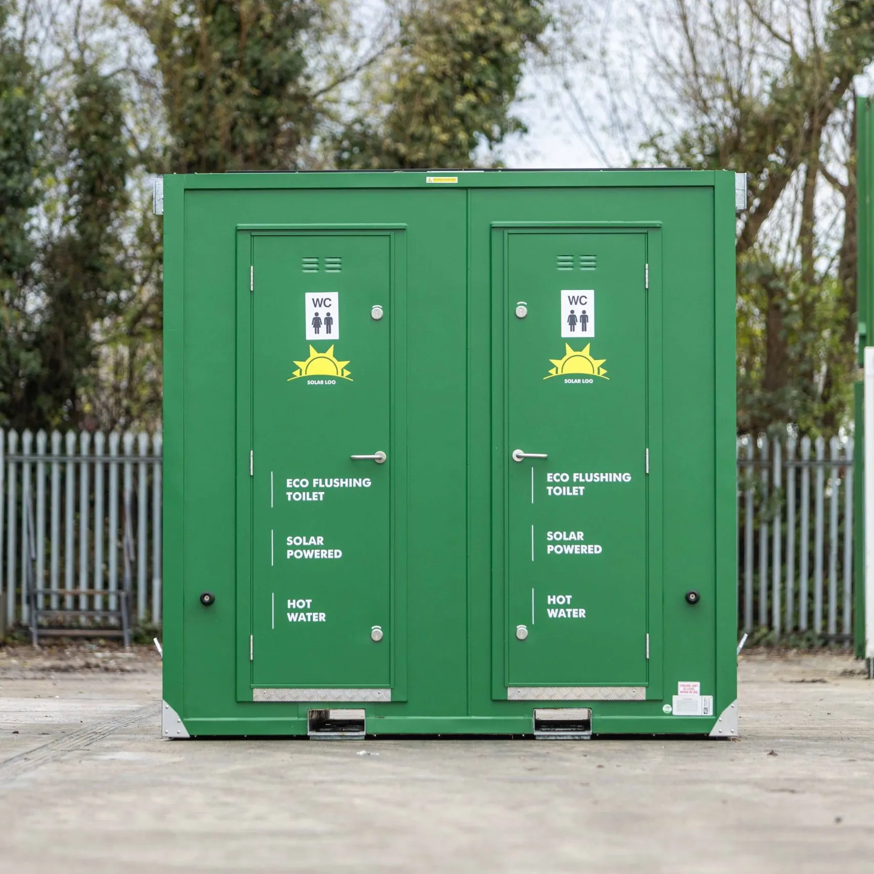 tndHk8D9xWbYSEJFL_AeKLq788TS- small hiab hire